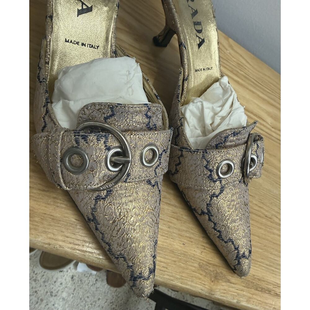 Vintage PRADA SS 2002 Gold Brocade Toe Buckle Mule Kitten Heels Size EU37 US 7 - Picture 6 of 6